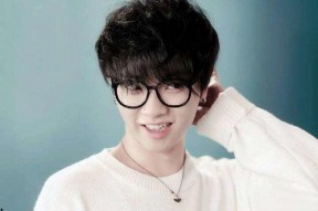 吃瓜娱乐华晨宇,吃瓜娱乐背后的音乐奇才